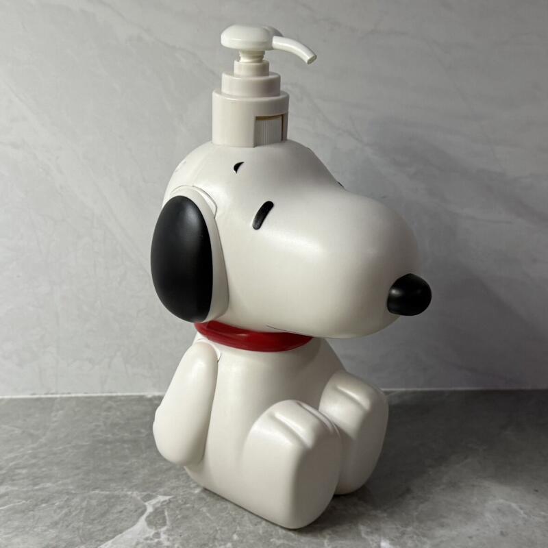 Home Bathroom Soap Dispenser - ขวดกดสบู่/แชมพูรูปสุนัขการ์ตูนสโนปี้สุดน่ารัก ของตกแต่งห้องน้ำ ของขวัญสำหรับบ้าน