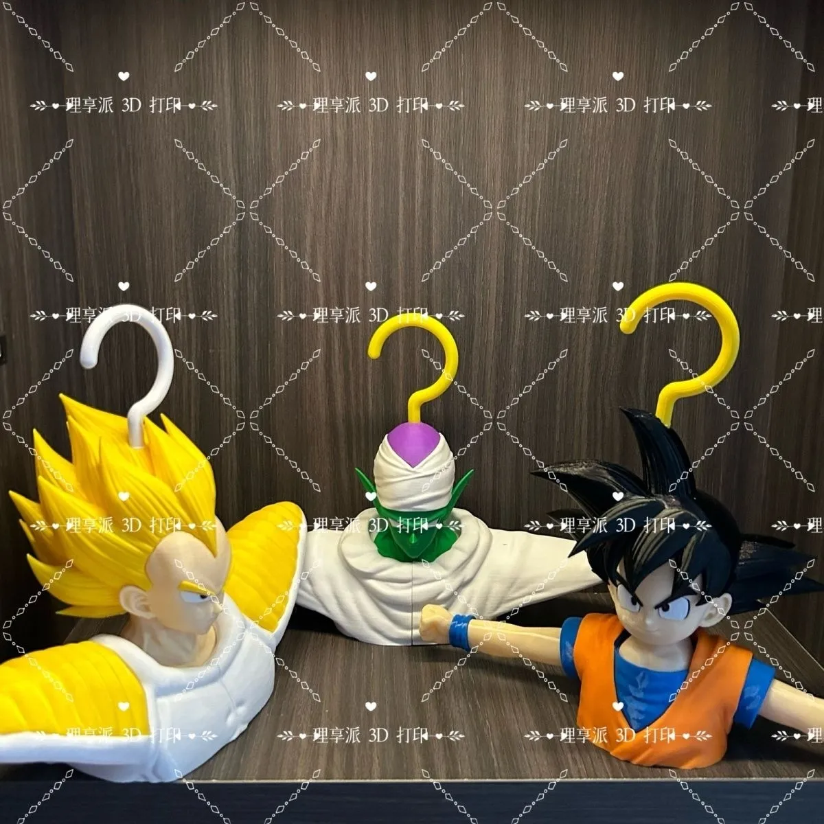 Japan Bathroom.Home - ราวตากผ้าลายดราก้อนบอล ของตกแต่ง ซุนโกคู เวเจต้า ของขวัญสุดสร้างสรรค์ ของตกแต่งบ้าน