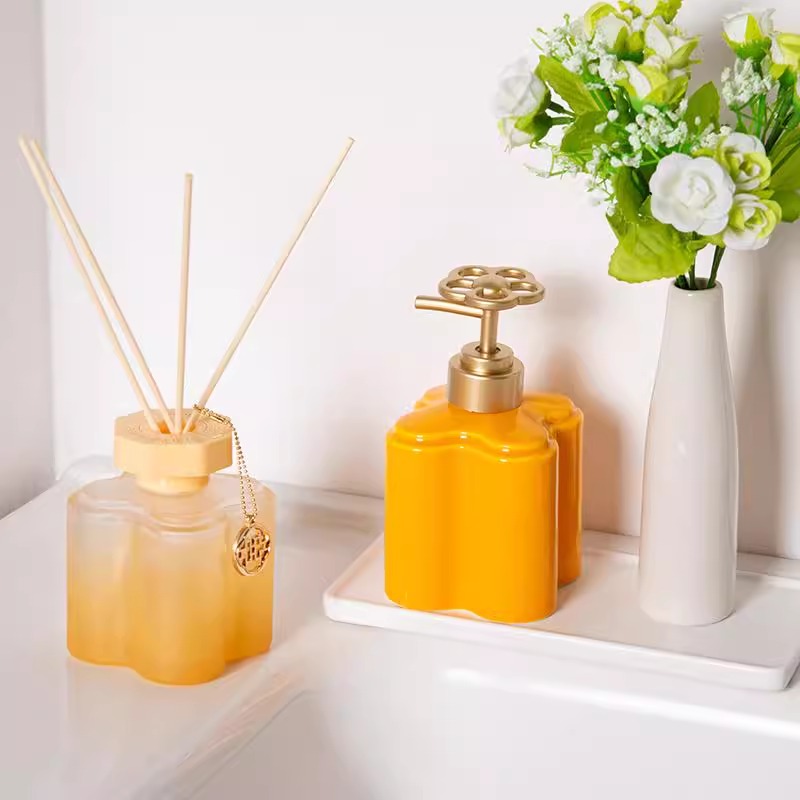 โมเดิร์นสีส้มดอกไม้เซรามิคขวดโ - Zara Home Bathroom บทวิจารณ์และราคา